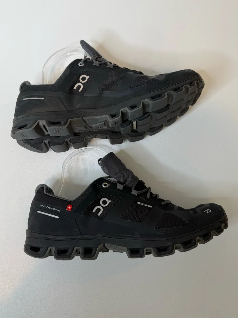 On Running Cloudventure Waterproof Trail Black Running Sneakers Size 9.5